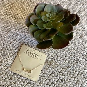 The 2Bandits Necklace